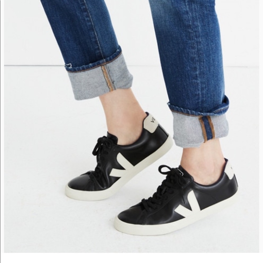 Veja Esplar Low Black